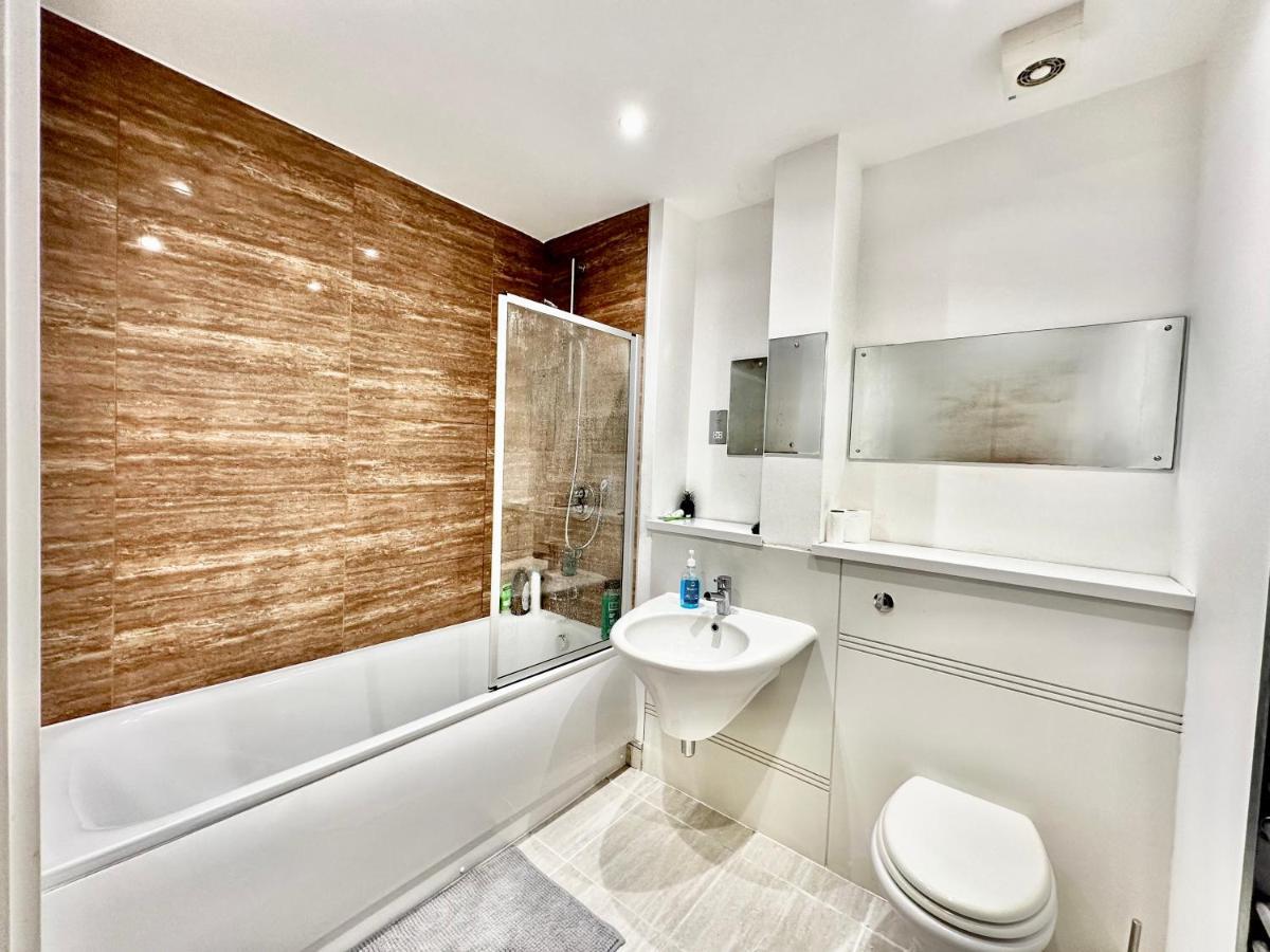 Cosy Canal View Apartment Cardiff Bay Buitenkant foto
