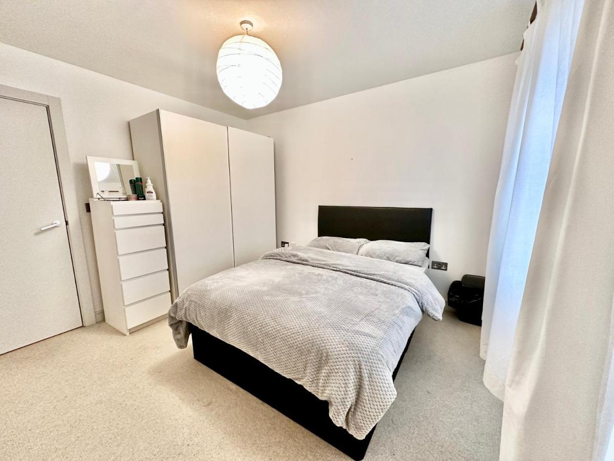 Cosy Canal View Apartment Cardiff Bay Buitenkant foto